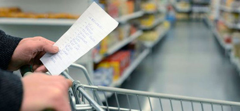 Ползарплаты на продукты: по данным Росстата, россияне работают на еду