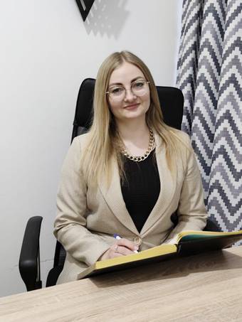 Анна Похолок